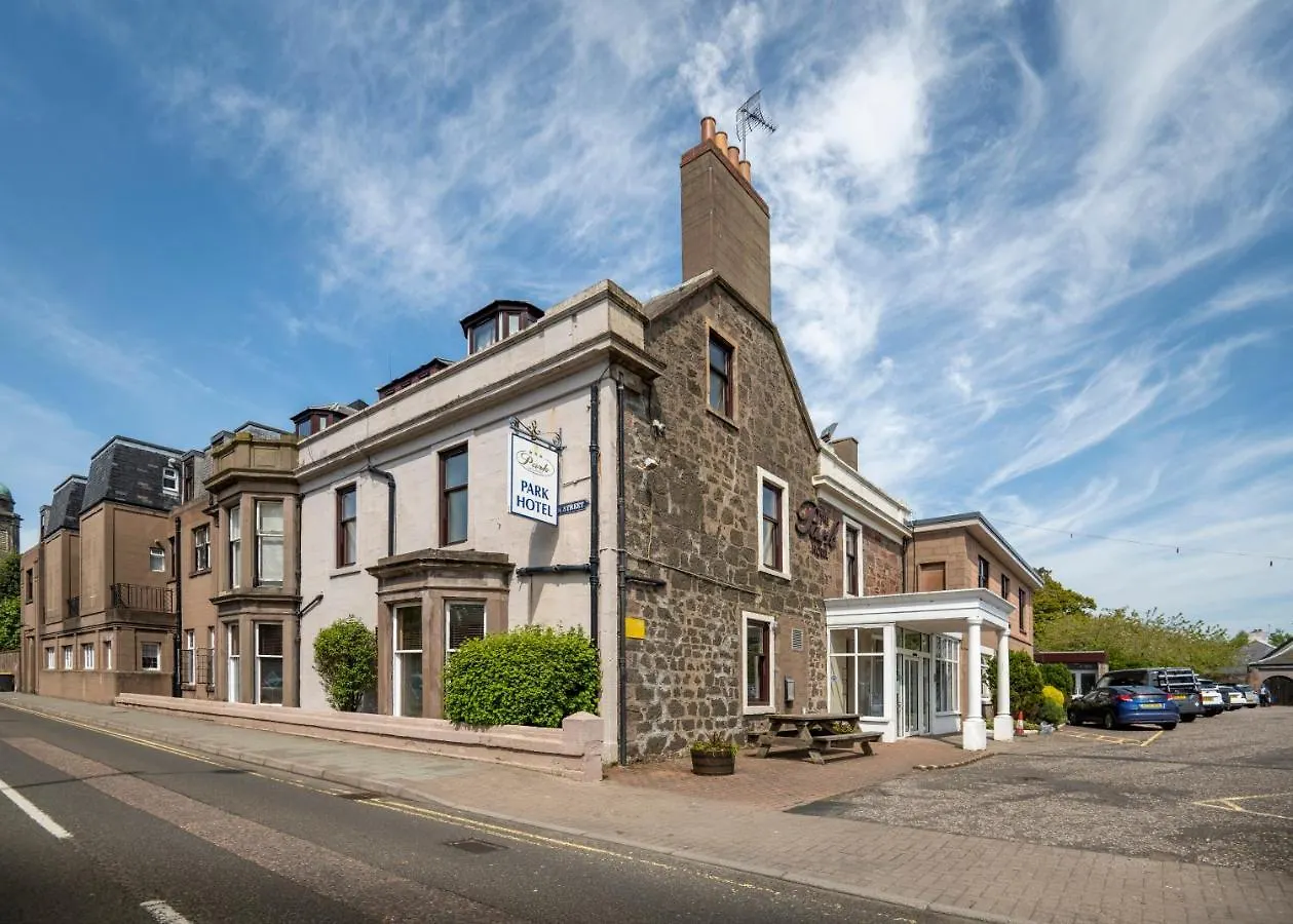 4 Smart Budget Hotels in Angus Worth Booking